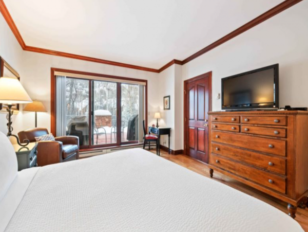 Ski in ski out first floor unit by Village